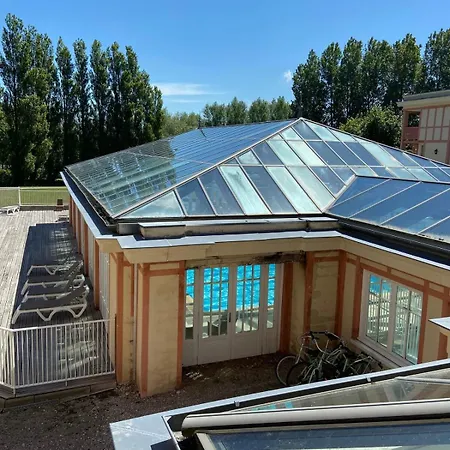 Appt Familial 5 Pers Avec Piscine Et Tennis 公寓